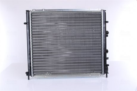 Радиатор охлаждения Renault Kangoo 1.9D (47/48kW) 97- (+AC) NISSENS 63985