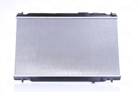 Радіатор охолодження двигуна NISSENS 606699 (фото 1)
