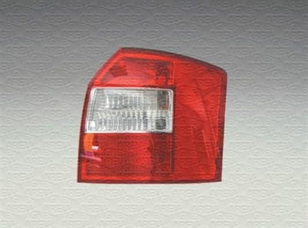 Задній ліхтар правий AUDI A4 AVANT (B6) 01.2001 - MAGNETI MARELLI 714028370803 (фото 1)