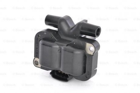 Котушка запалювання Smart Cabrio 00-04/Fortwo/Roadster 0.6-0.7 03-07 BOSCH 0221503022